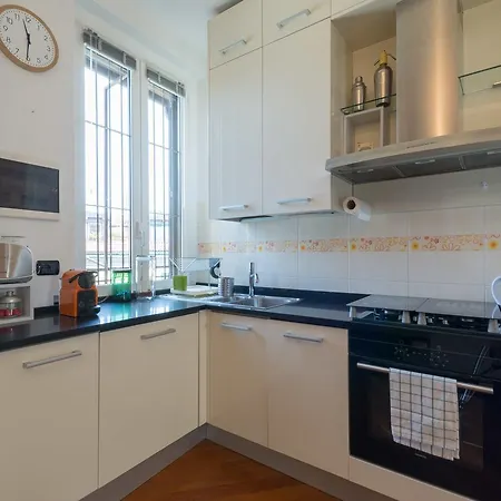 Canonica 72 Apartamento Milão