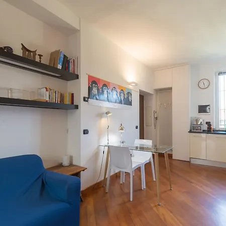 Canonica 72 Apartamento *
