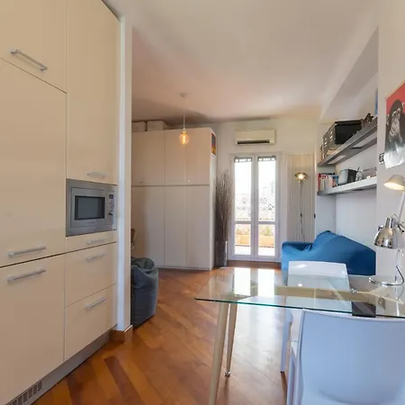 Canonica 72 Apartamento Milão